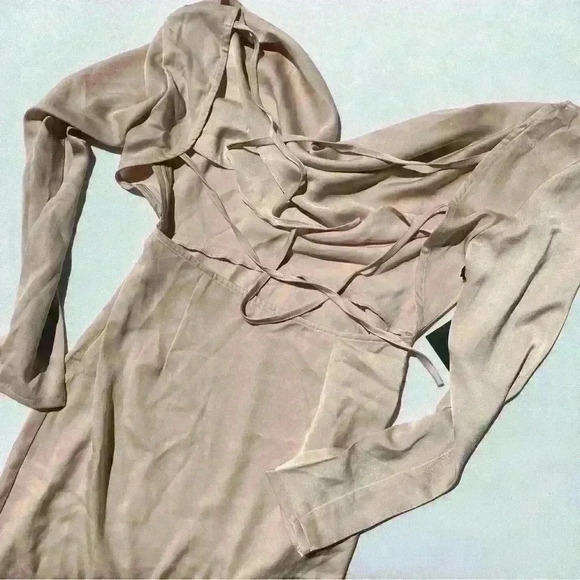 NWT Area Stars Cowl Neck Long Sleeve Satin Midi Dress Backless Size S - Picture 10 of 11